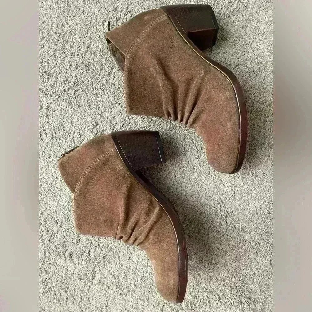 B.O.C. By Born Settle Ankle Boot in Tasso Suede